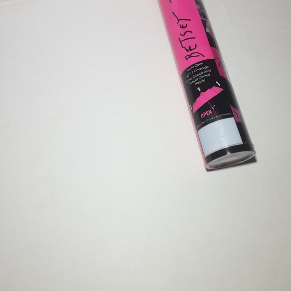 Betsey Johnson - Umbrella, Automatic Open Umbrella with 42" Coverage - Picture 3 of 6